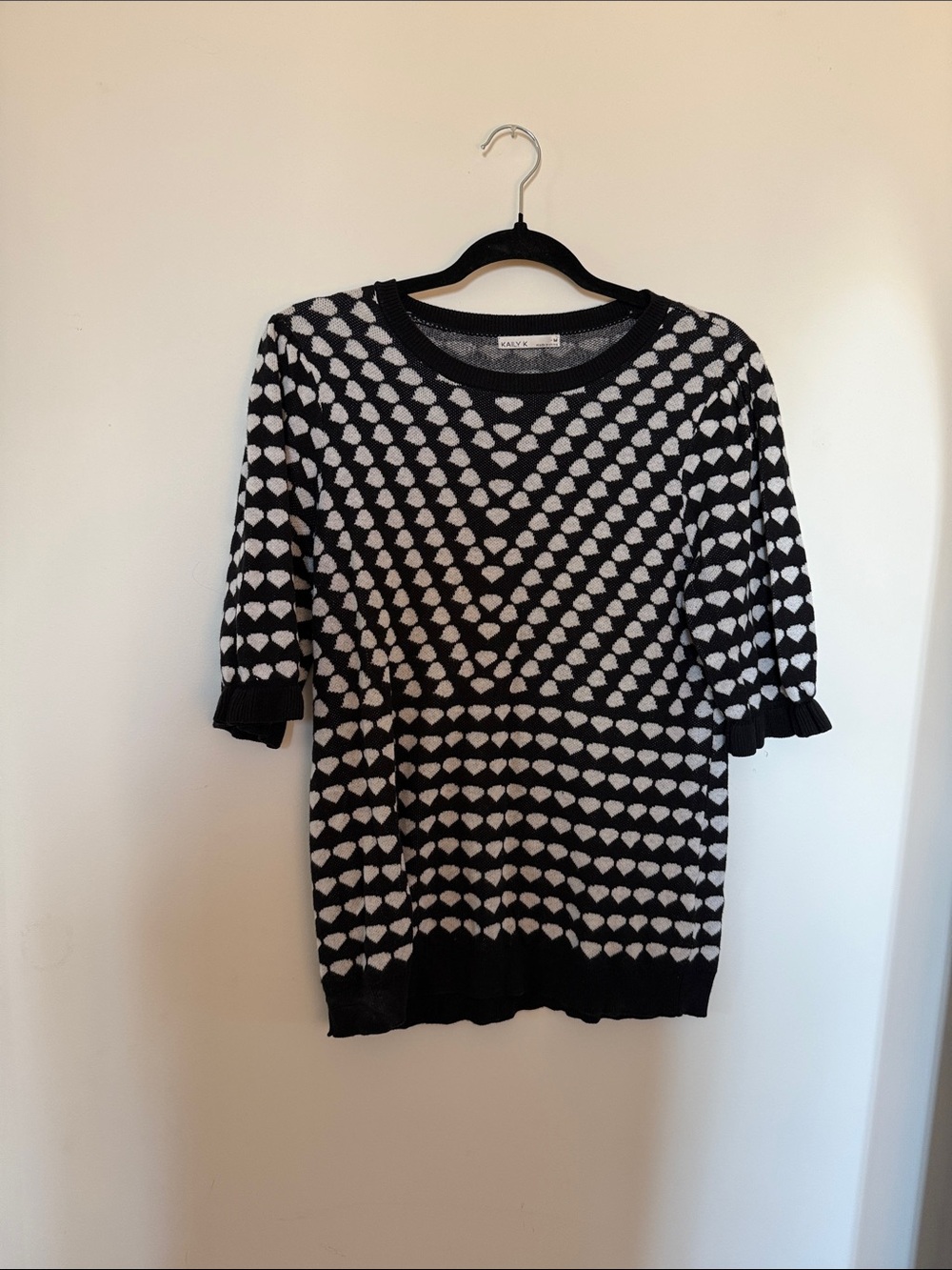 Kavu Black & White Geometric Short-Sleeve Crew Sweater
